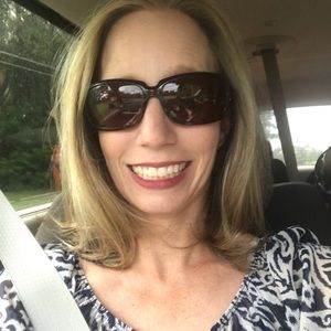 Meet your Posher, Rachelle